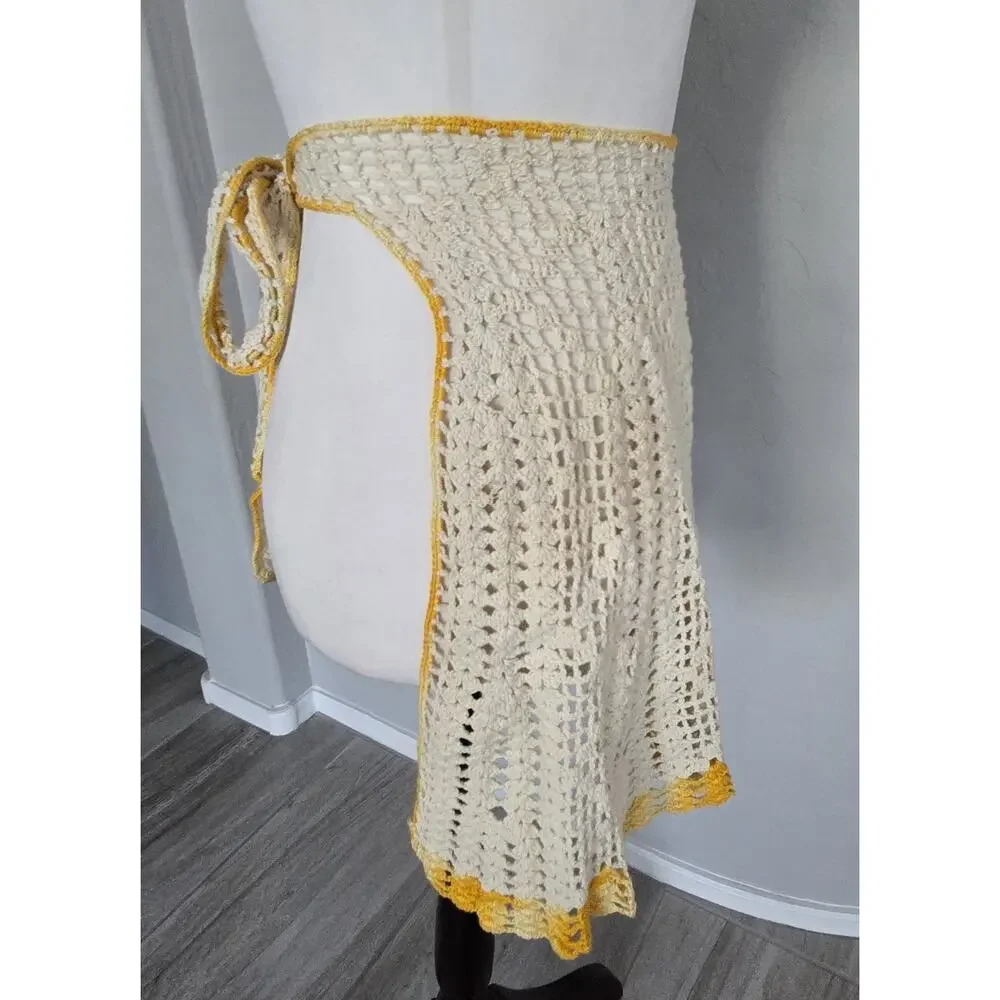 Vintage Hand Crocheted White And Yellow Half Apron Diner Hostess